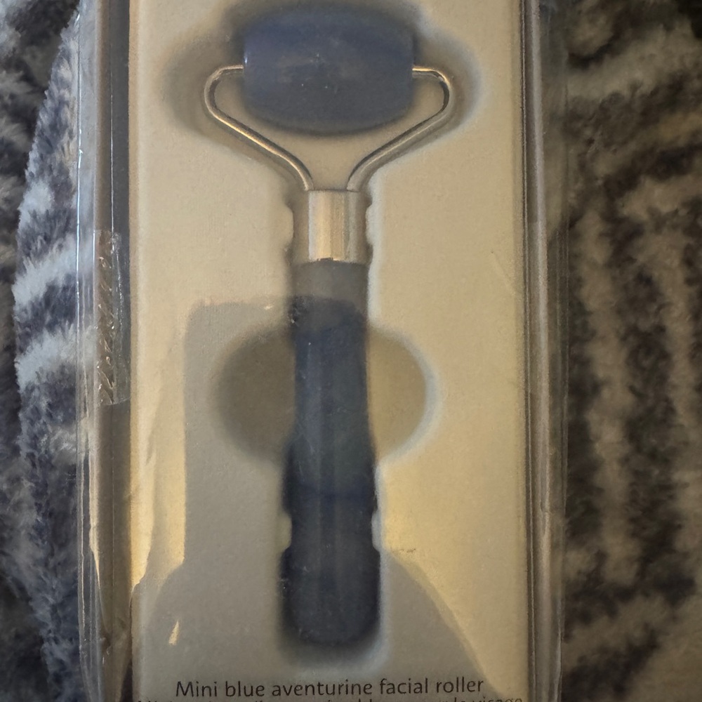 Sephora Mini Blue Facial Roller